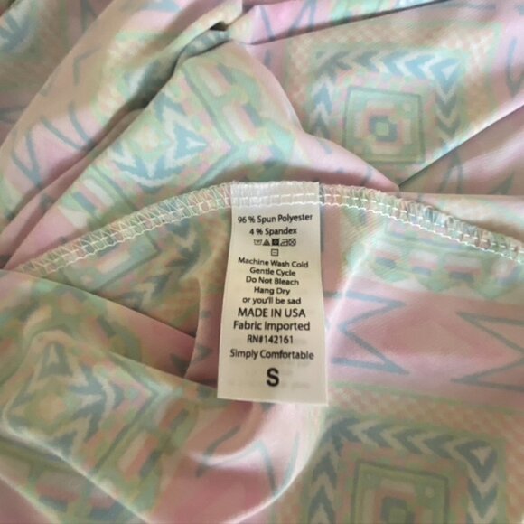 LulaRoe Azure Pastel Aztec Fit & Flare Skirt NWT, Women’s Size Small - Picture 10 of 10